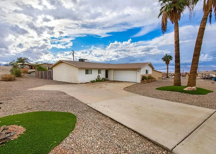 Welcome To Cisco! Pool | Firepit | Minutestobridge Holiday home Lake Havasu City