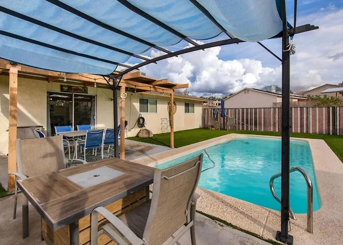 Welcome To Cisco! Pool | Firepit | Minutestobridge Lake Havasu City